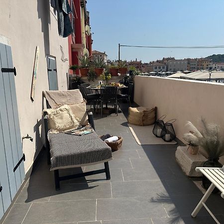 5C Luxury Apartment 로비니 외부 사진